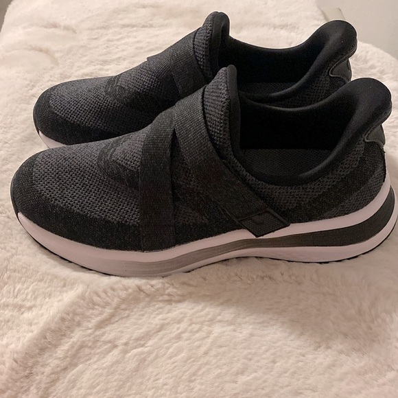 Orthofeet  Naya Women's Hand's Free Black Charcoal 10.5 Wide - Picture 7 of 10